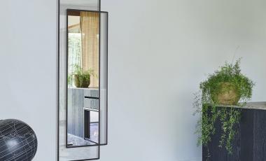 ЗЕРКАЛО BORDO ОТ EKNUDT MIRRORS