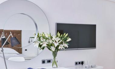 ЗЕРКАЛО RADO ОТ DEKNUDT MIRRORS
