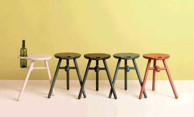 Bottle Stool от Pode