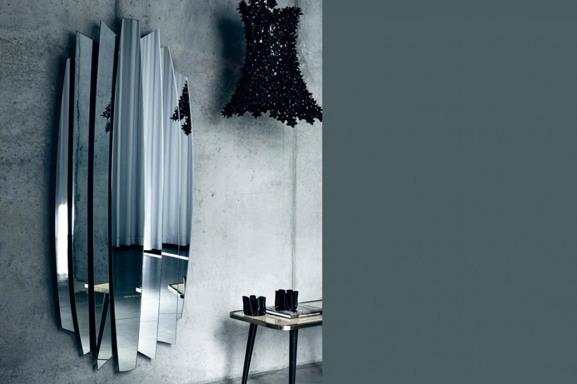  Зеркало TUTTI от DEKNUDT MIRRORS